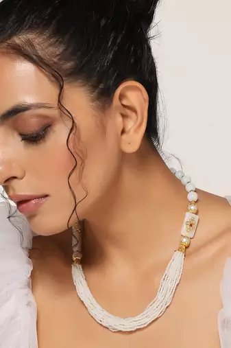 White gold tone pearl necklace