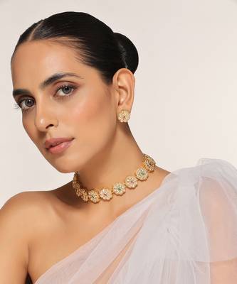 Red and green gold tone kundan choker set 1