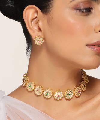 Red and green gold tone kundan choker set 3