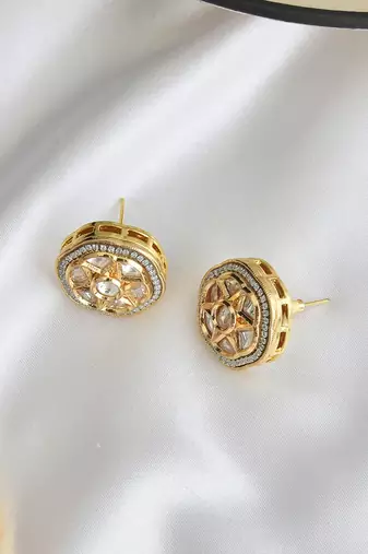 Gold tone kundan stud earrings