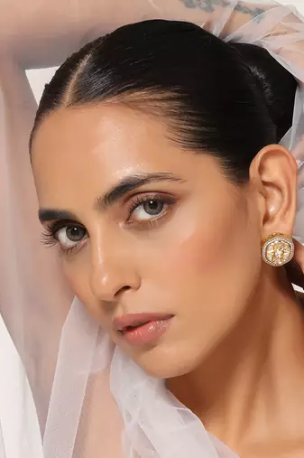 Gold tone kundan stud earrings