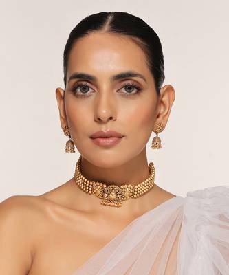 Gold tone temple choker necklace set 1
