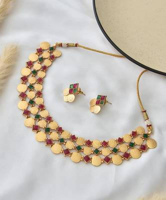 Red and green temple necklace set 2