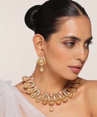 Mint and pink gold tone temple necklace set 5