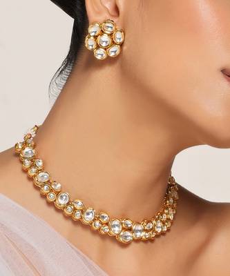 Gold tone kundan choker set 3
