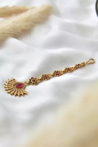 Red & gold tone temple maang tikka