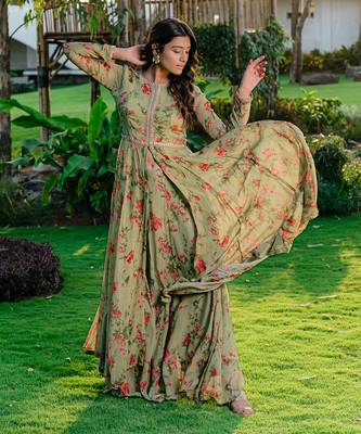 Pista green embroidered & printed anarkali set 3