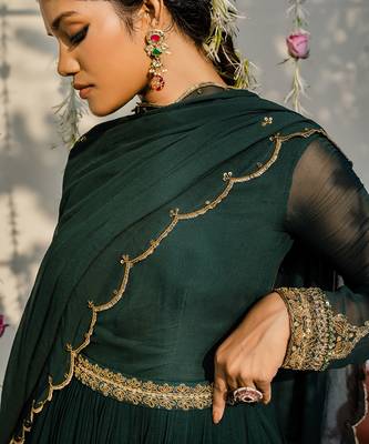 Bottle green embroidered anarkali set 4