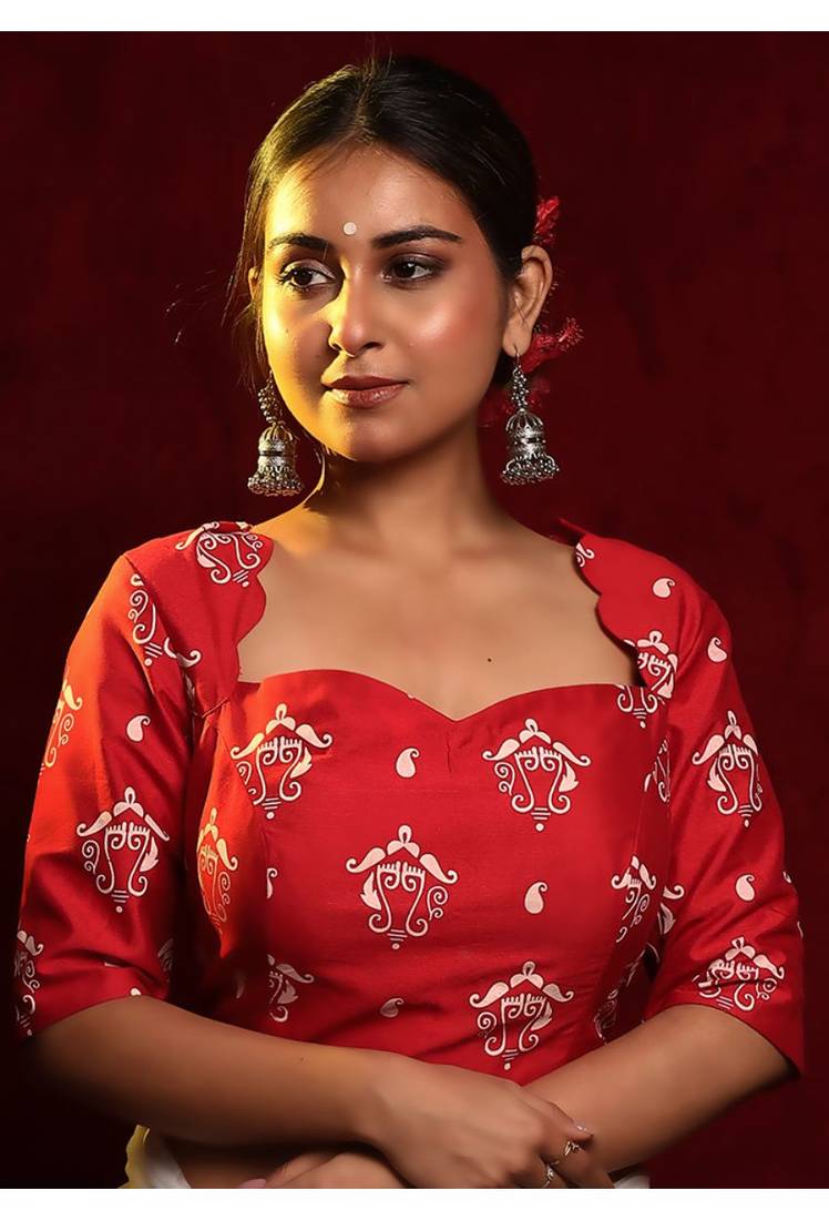 Red Sweetheart Neck Cotton Silk Printed Blouse