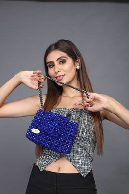 Bead crossbody bag 1