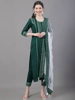 Green Printed Viscose Rayon Straight Kurta Set 1