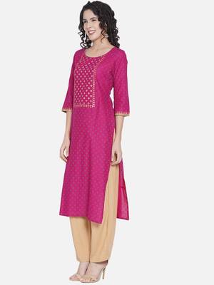 Magenta Printed Cotton Straight Kurti 4