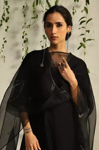 Black chanderi hand embroidered kurta set