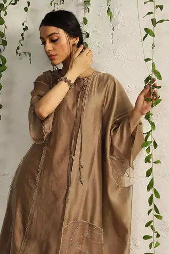 Ginger chanderi tie up kurta set