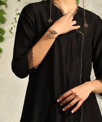 Black chanderi kurta set 5