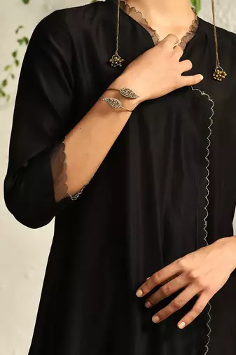 Black chanderi kurta set