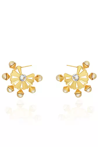 Honey gold old daisy earrings
