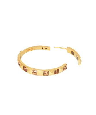 Golden musky cedar earring 2