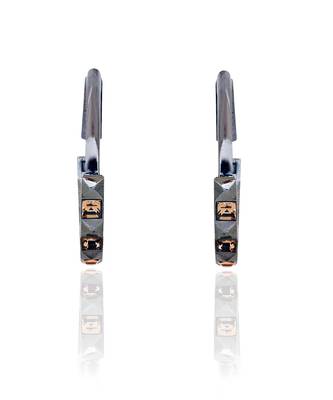 Metalic gold musky cedar earring 2