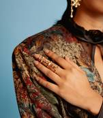 Golden shadow spicy vanilla ring