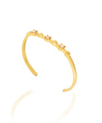 Golden in gold water lily bracelet 2