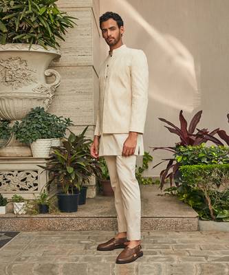 Beige ipsit chikankari open jacket set 3