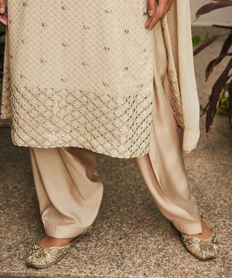 Beige avisa mirror work & chikankari embroidered kurta set 5