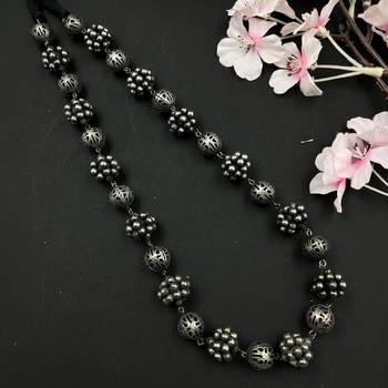Ball Necklace 1