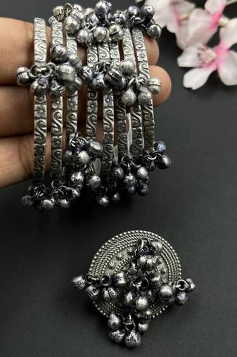 Ghunghroo Bangles with Ring