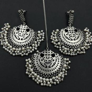 Pearl Mangatika Earrings set 1