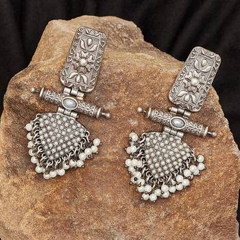 Stylish Oxidized Earrings with pearls 1