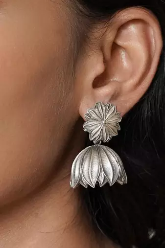 Antique Floral Jhumki