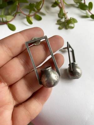 Antique Pot Earrings 1