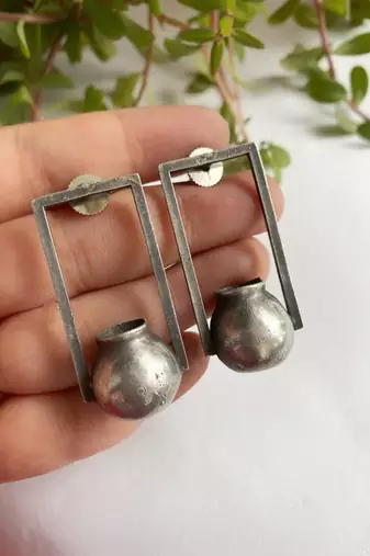 Antique Pot Earrings
