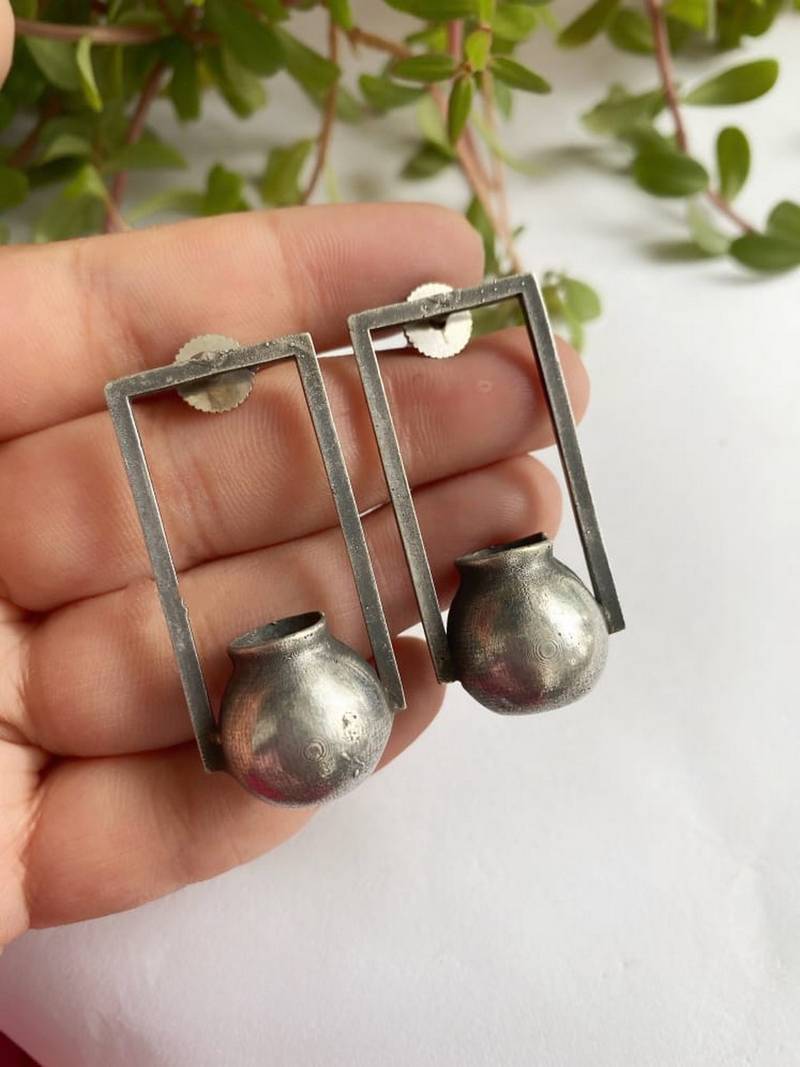 Antique Pot Earrings