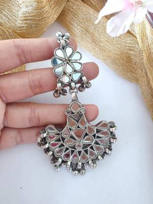 Afghani Glass Double Ring With Ghunghroo 2