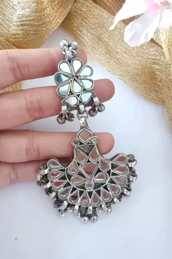 Afghani Glass Double Ring With Ghunghroo