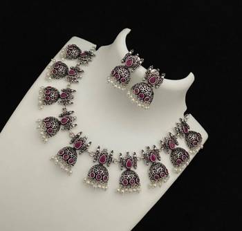 Jhumki Stone Necklace 1