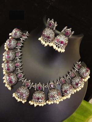 Jhumki Stone Necklace 2