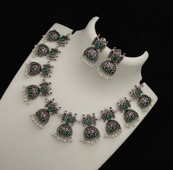 Jhumki Stone Necklace 1