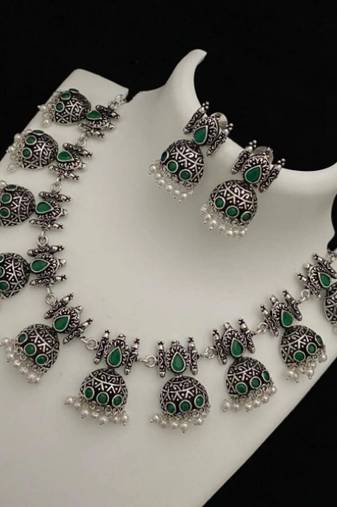 Jhumki Stone Necklace