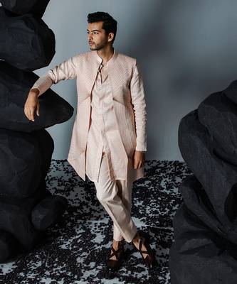 Pale pink illusion kurta shrug set 2