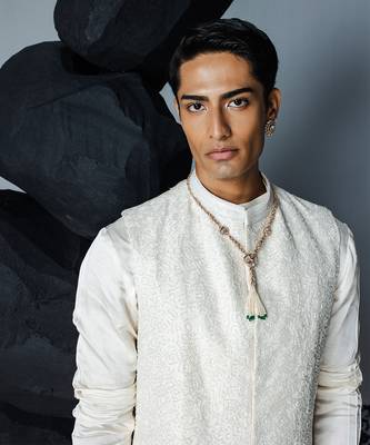 Ivory eternal sleeveless sherwani set 3