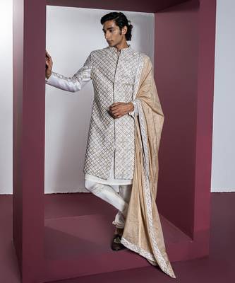 Off white dazzle sherwani set 1