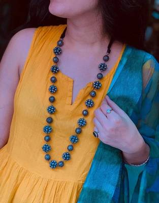 Ball Necklace 2