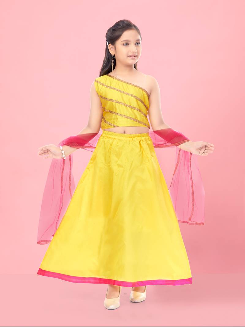 Aarika girls yellow-yellow colour lehenga choli