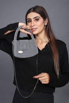 Handmade bead cross body bags 1