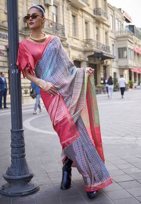 Multicolor Poly Viscose Printed Saree With Blouse 1