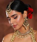 Gold kundan necklace set