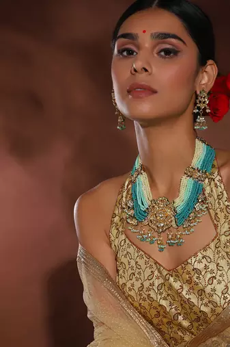 Gold kundan necklace set
